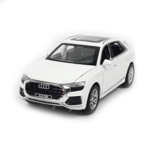 Метален джип Audi Q8, Със светлини и звуци, Бял, Без опаковка