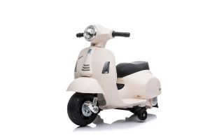 Акумулаторен мотор Vespa GTS Sport Бял