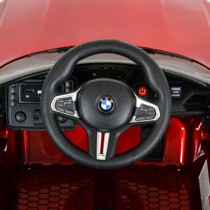 Акумулаторна кола BMW M4 червен
