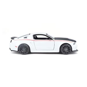 Метална кола Ford Mustang Street Racer, С отварящи се врати, 1:24