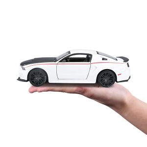 Метална кола Ford Mustang Street Racer, С отварящи се врати, 1:24