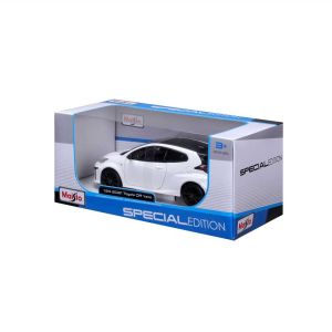 Метална кола Toyota GR Yaris, С отварящи се врати, 1:24, Бяла
