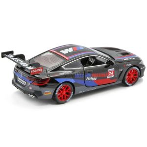Метална количка BMW M8 GTE, 1:32, Черен, Без опаковка