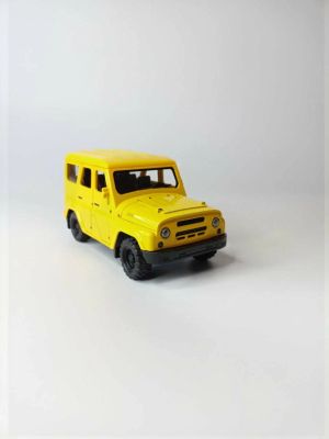 Метален джип Уаз, 1:18, С отварящи се врати, Жълт ретро ван, Класически дизайн 