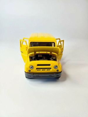 Метален джип Уаз, 1:18, С отварящи се врати, Жълт ретро ван, Класически дизайн 