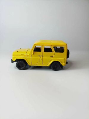 Метален джип Уаз, 1:18, С отварящи се врати, Жълт ретро ван, Класически дизайн 
