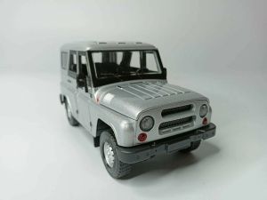 Метален джип Уаз, 1:18, С отварящи се врати, Сив ретро ван, Класически дизайн 