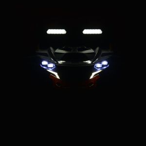 Акумулаторен джип Arizona бял