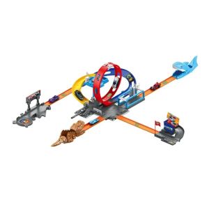 Голяма състезателна писта с акула, динозавър и лупинг – комплект с колички