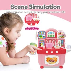 Детска кухня с аксесоари и светлинни ефекти