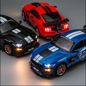 Метална кола Mustang Shelby GT500 – 1:24, Син, Без опаковка