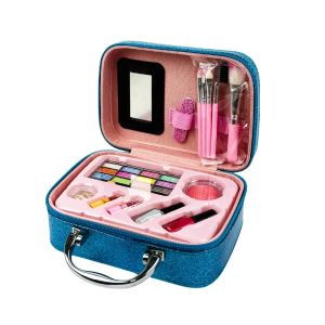 Детски комплект за грим с куфарче и аксесоари, Стич