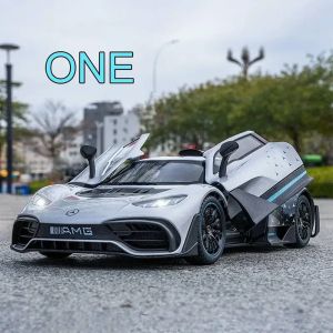 Метална кола Mercedes-AMG ONE – 1:18, сребриста, Сив, Без опаковка