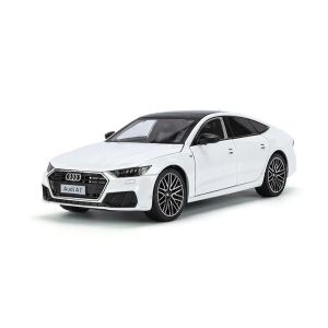 Метална кола Audi A7 1:24 – бял с панорамен покрив, Без опаковка