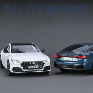 Метална кола Audi A7 1:24 – бял с панорамен покрив, Без опаковка