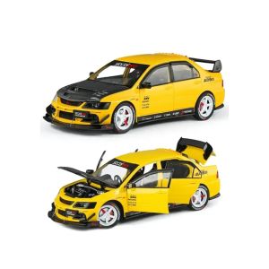 Метална кола Mitsubishi Lancer Evolution 1:24 – жълт тунинг, Без опаковка
