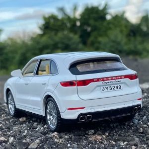 Метална кола Porsche Cayenne, 1:32, Бяла, Без опаковка