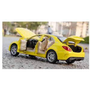Метален автомобил Mercedes-Benz C-Class, 1:32, Жълт, Без опаковка