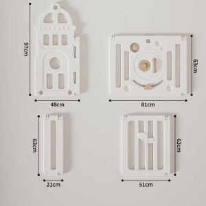 Детска вътрешна площадка с ограда, люлка и активни елементи за игра