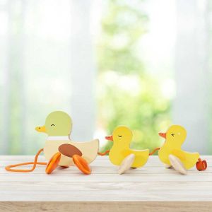 Дървена играчка за дърпане за деца - Патенца