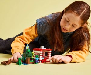 LEGO Minecraft TNT къща в джунглата, 287 части