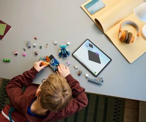 LEGO Minecraft 21274 – Среща с Пазача, 238 части